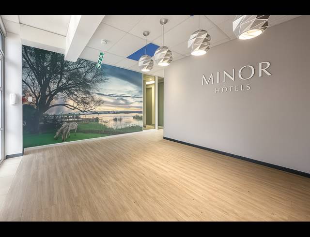 358M² OFFICE TO LET IN LYME PARK